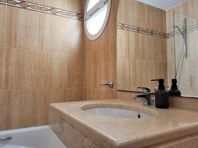 4 Bedrooms Townhouse in Benalmadena