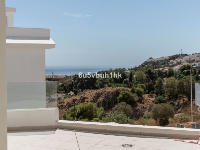 4 Bedrooms Townhouse in Benalmadena