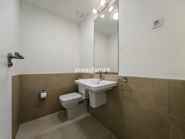 3 Bedrooms Apartment in Estepona