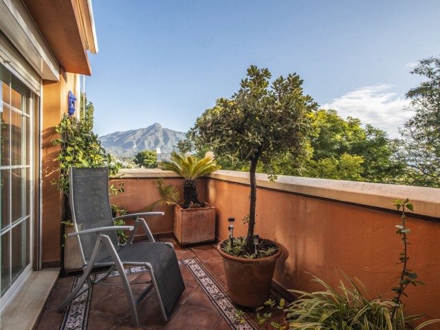 3 Bedrooms Apartment in Nueva Andalucía