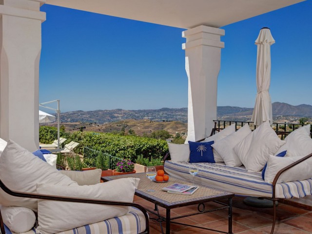 6 Bedrooms Villa in Mijas