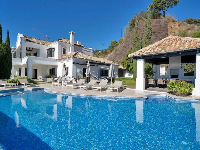 Villa avec 5 Chambres  à Benahavís