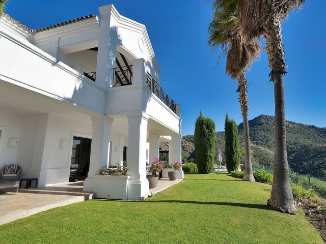 Villa avec 5 Chambres  à Benahavís