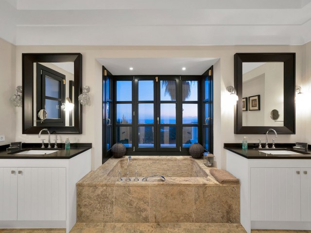 Villa avec 5 Chambres  à Benahavís