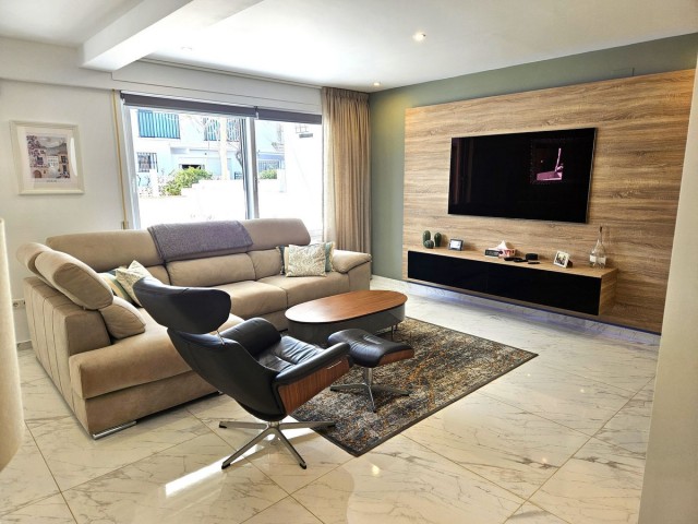 4 Slaapkamer Rijtjeshuis in La Cala de Mijas