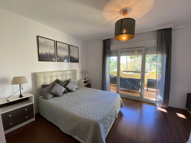 3 Slaapkamer Rijtjeshuis in Guadalmina Baja