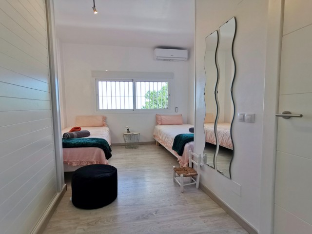 3 Makuuhuoneen Huoneisto La Mairena