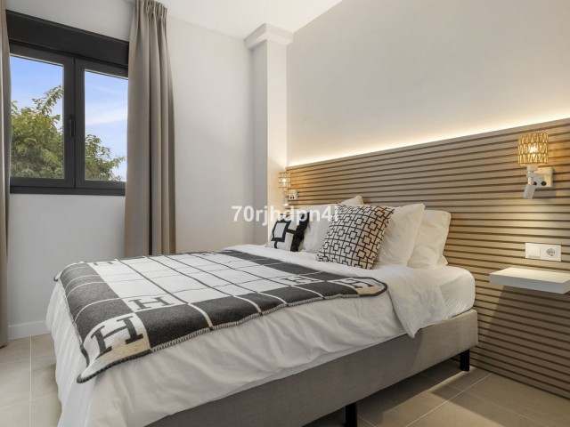 2 Bedrooms Apartment in Estepona