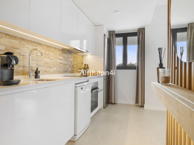 2 Bedrooms Apartment in Estepona