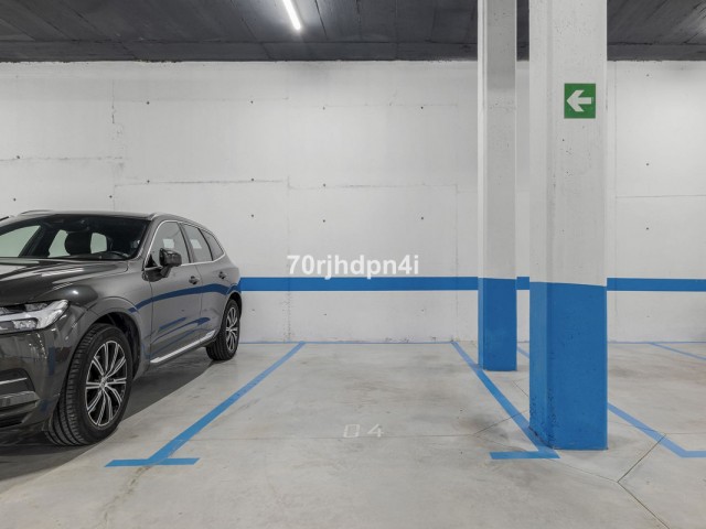 2 Bedrooms Apartment in Estepona