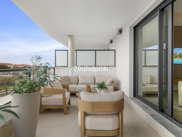 2 Bedrooms Apartment in Estepona