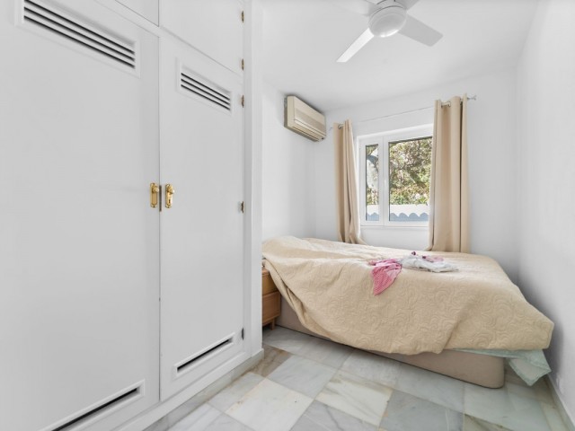 5 Bedrooms Villa in Benalmadena