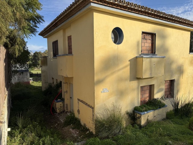 3 Makuuhuoneen Huvila Estepona