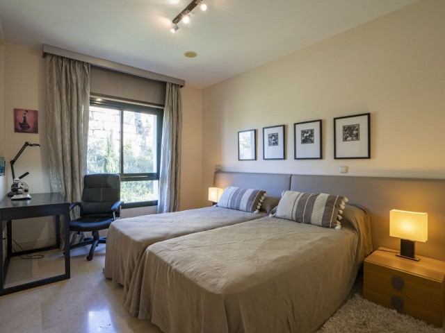 3 Bedrooms Apartment in Benahavís