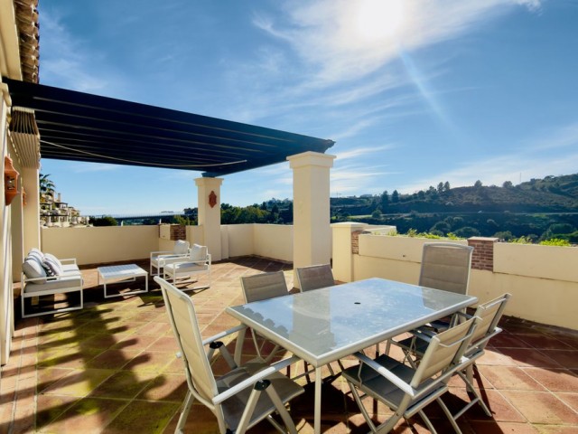 3 Bedrooms Apartment in Benahavís