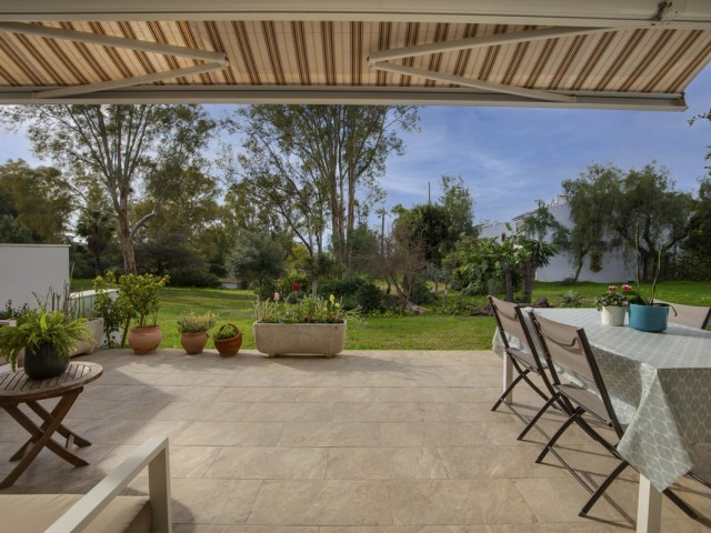 3 Bedrooms Townhouse in Estepona