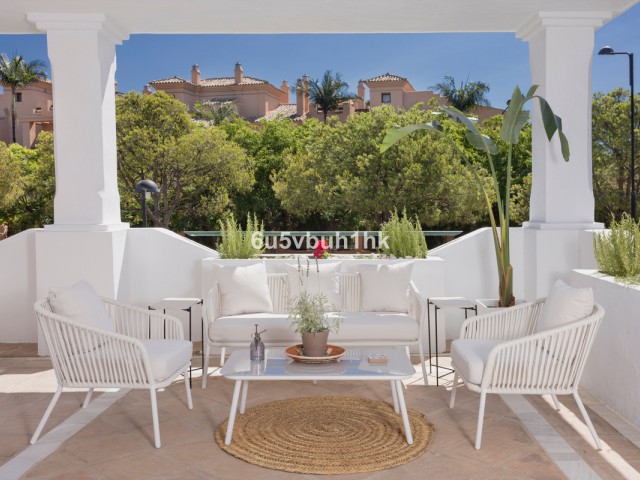 3 Bedrooms Apartment in Estepona
