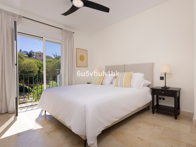 3 Bedrooms Apartment in Estepona