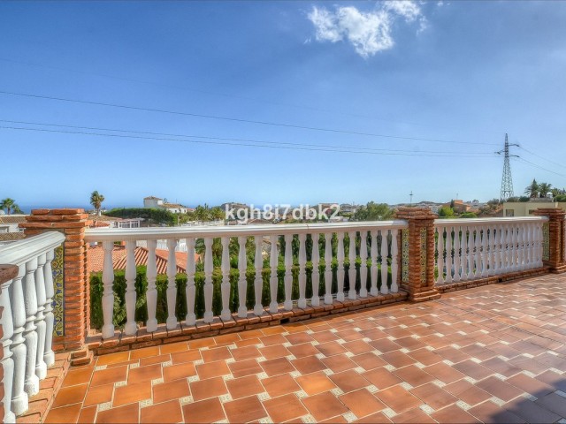 10 Bedrooms Villa in Benalmadena