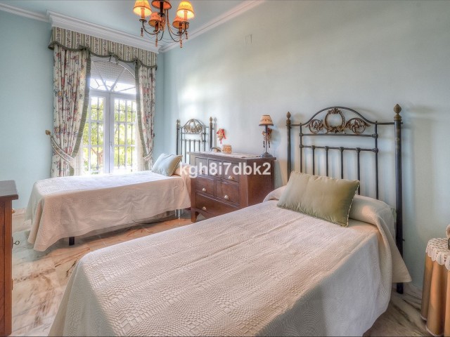 10 Bedrooms Villa in Benalmadena