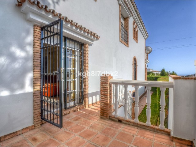 10 Bedrooms Villa in Benalmadena