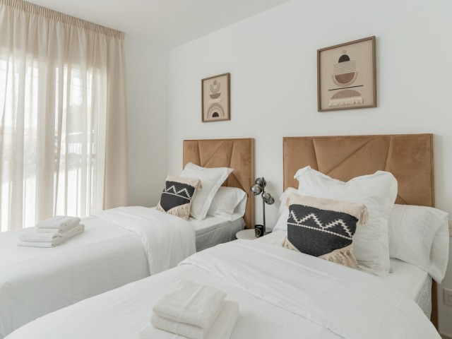 2 Bedrooms Apartment in Benahavís