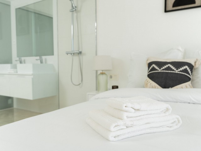 2 Bedrooms Apartment in Benahavís