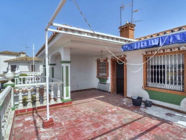 Villa con 4 Dormitorios  en Marbella