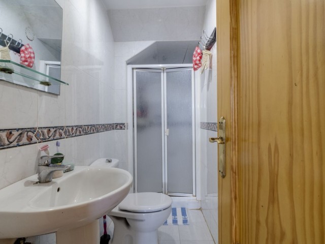 Villa con 4 Dormitorios  en Marbella