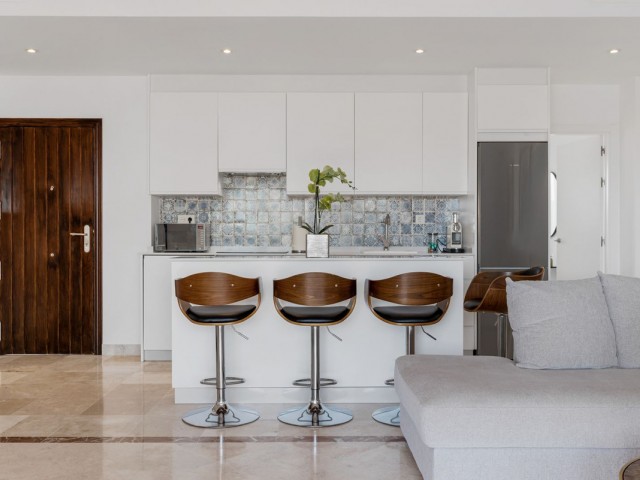 3 Bedrooms Apartment in Benahavís