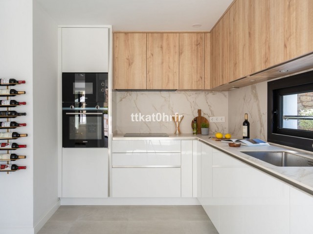 3 Bedrooms Villa in Nueva Andalucía