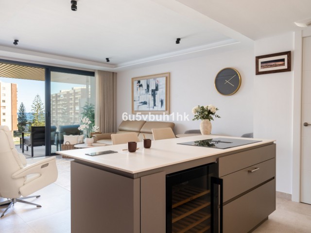 2 Bedrooms Apartment in Fuengirola