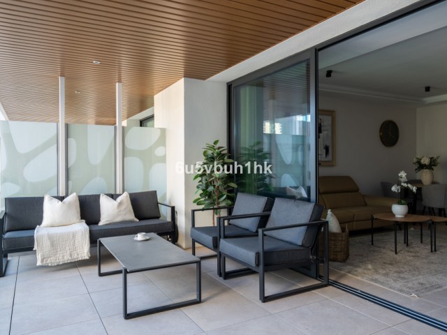 2 Bedrooms Apartment in Fuengirola