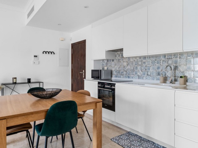 3 Bedrooms Apartment in Benahavís