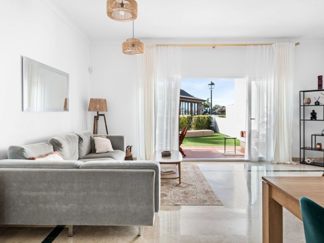 3 Bedrooms Apartment in Benahavís