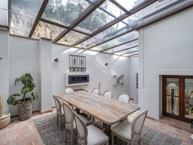 6 Schlafzimmer Villa in El Madroñal