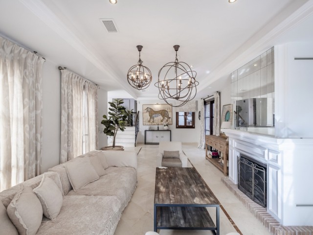 6 Slaapkamer Villa in El Madroñal