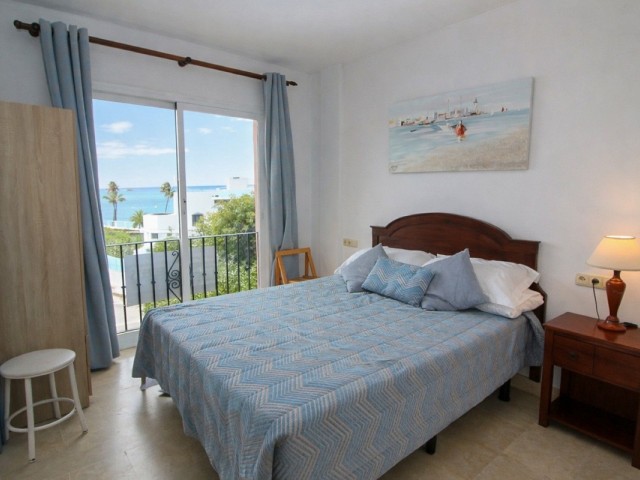Apartamento con 2 Dormitorios  en Marbella