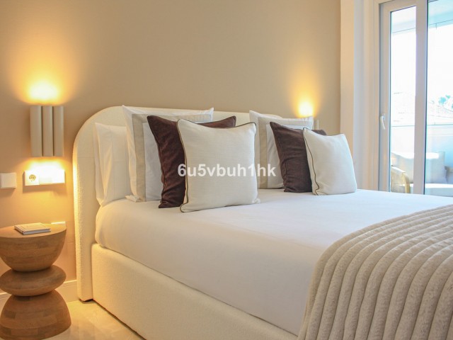 Apartamento con 2 Dormitorios  en Marbella