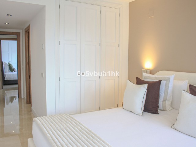 Apartamento con 2 Dormitorios  en Marbella
