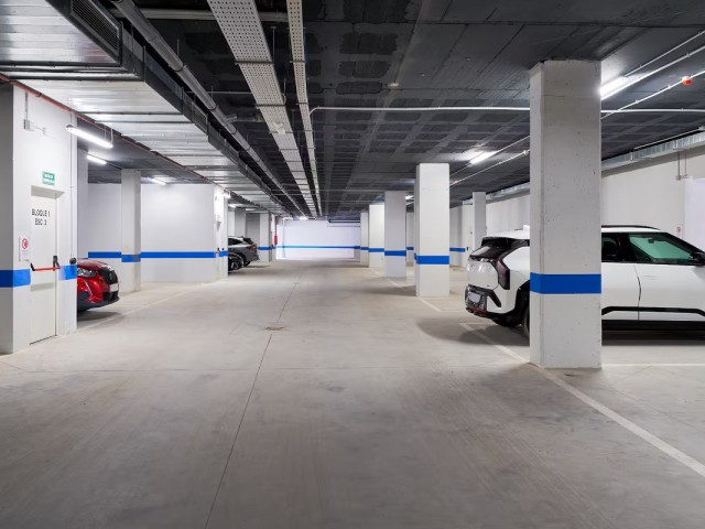 2 Bedrooms Apartment in Fuengirola