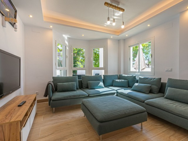 3 Bedrooms Apartment in Nueva Andalucía