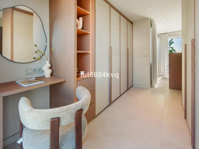 4 Schlafzimmer Villa in The Golden Mile