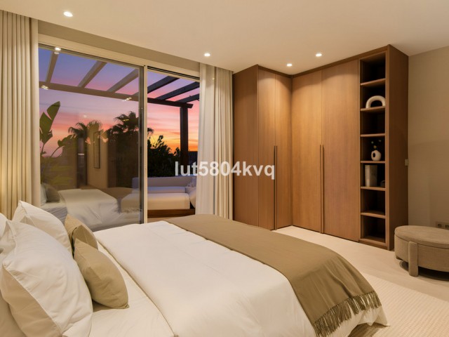 4 Schlafzimmer Villa in The Golden Mile