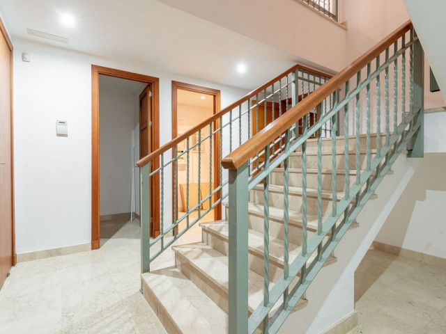 4 Bedrooms Villa in Sotogrande