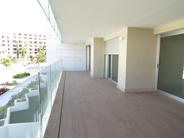 3 Makuuhuoneen Huoneisto San Pedro de Alcántara