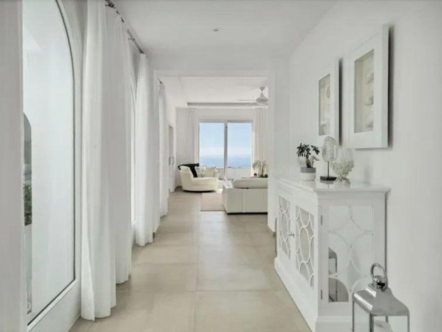 8 Bedrooms Villa in Hacienda Las Chapas