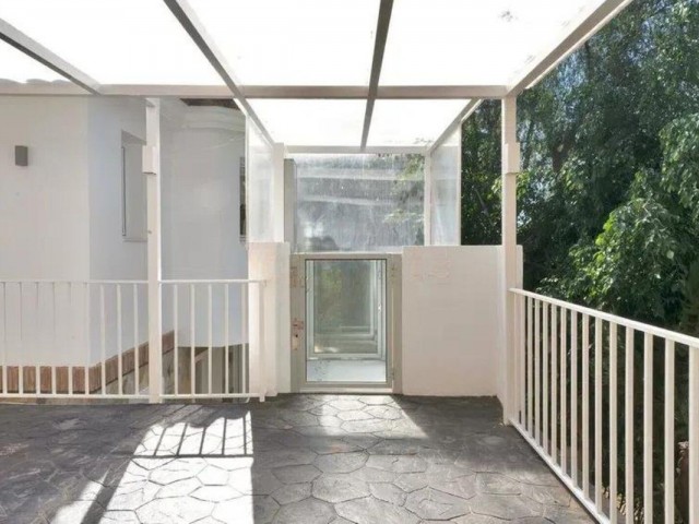 8 Bedrooms Villa in Hacienda Las Chapas