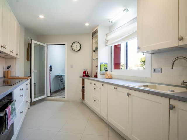 2 Slaapkamer Appartement in Elviria