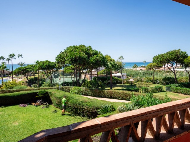 2 Slaapkamer Appartement in Elviria